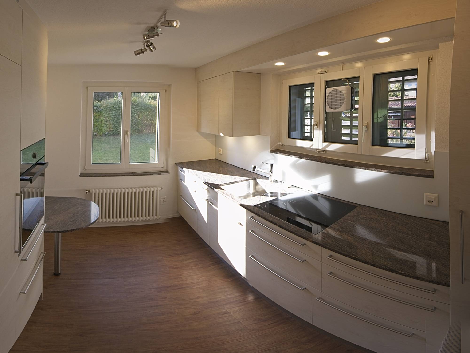 Geräumige Küche in Einfamilienhaus in Winterthur